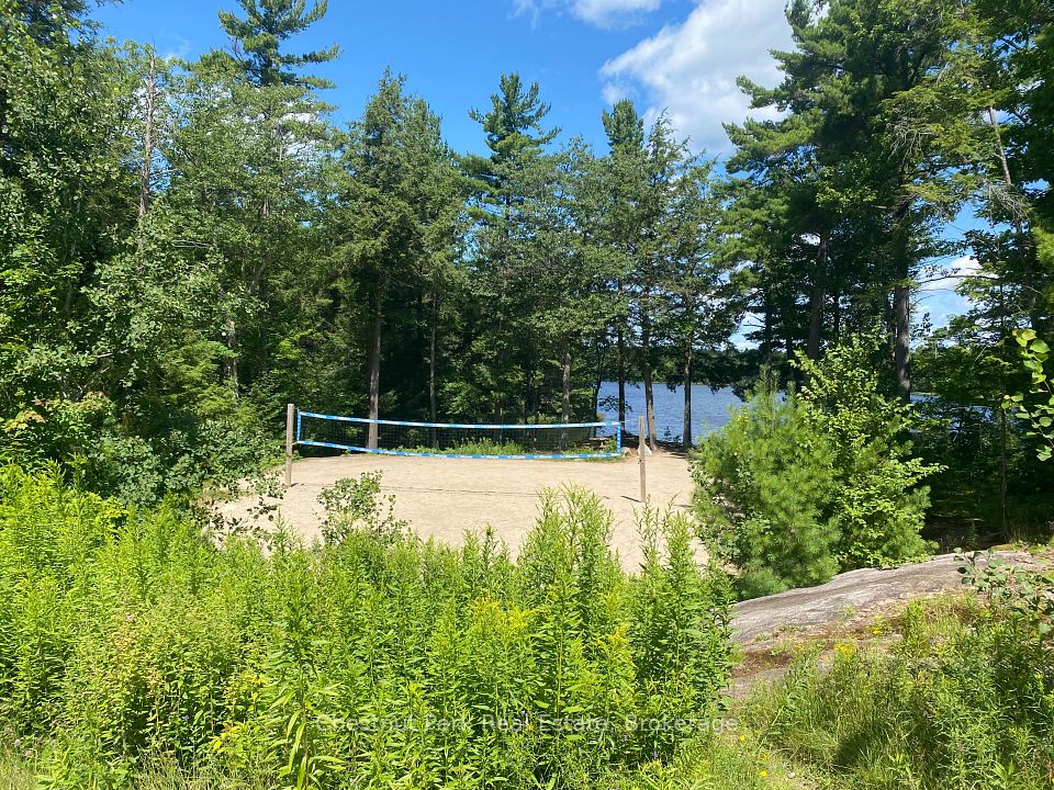 101 GLEN ABBEY Way, Seguin, ON P2A 2W8