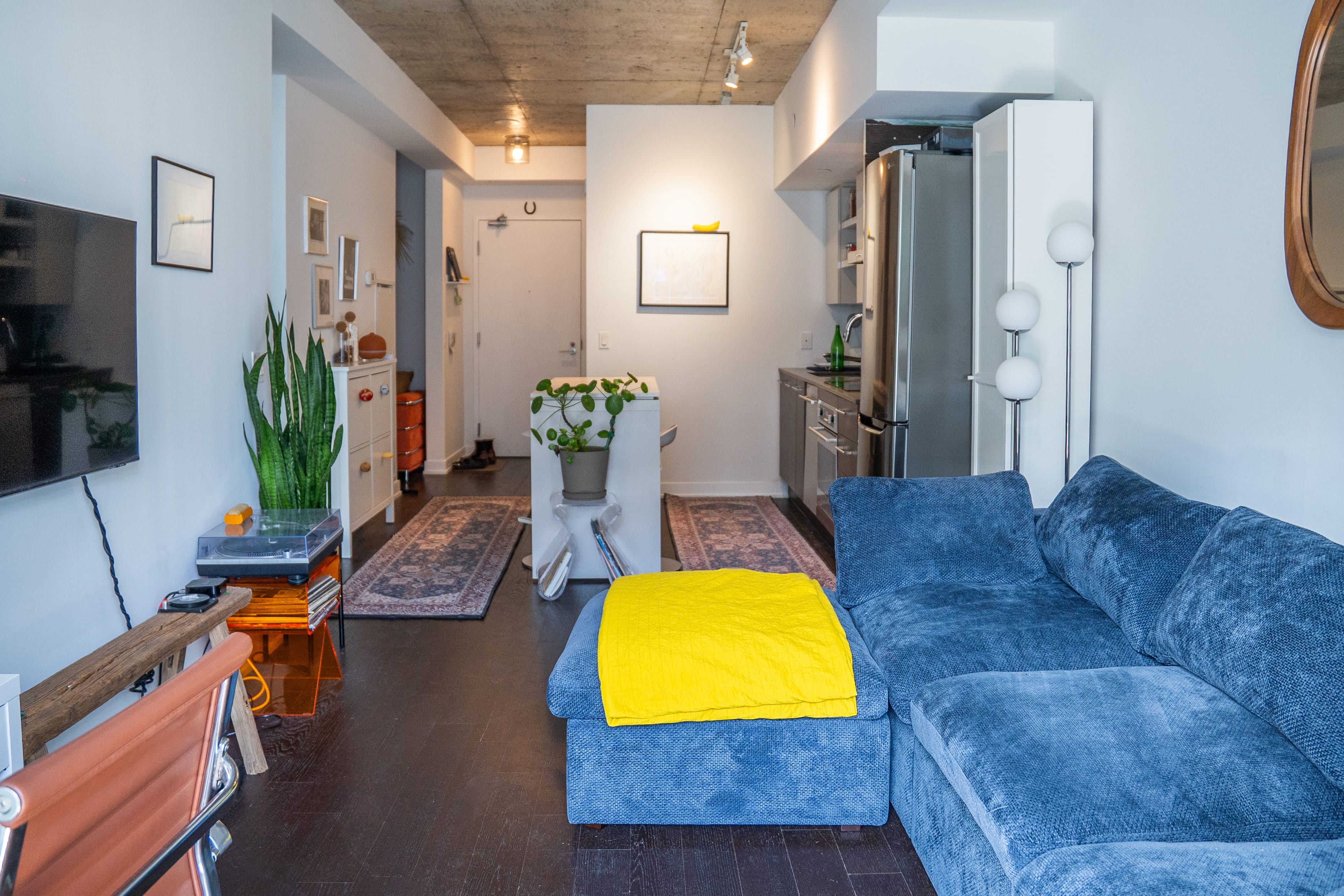 1030 King Street W 516