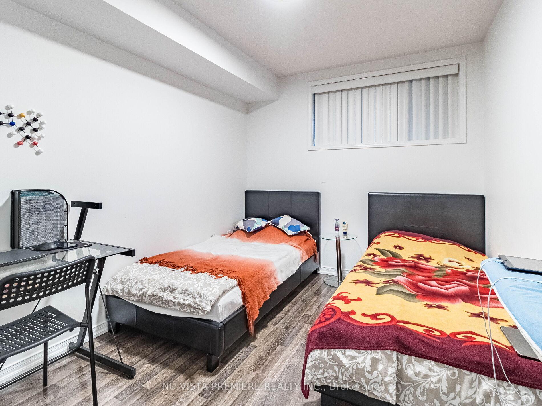 2 Bedrooms Condo at 2488 Post, Oakville For sale