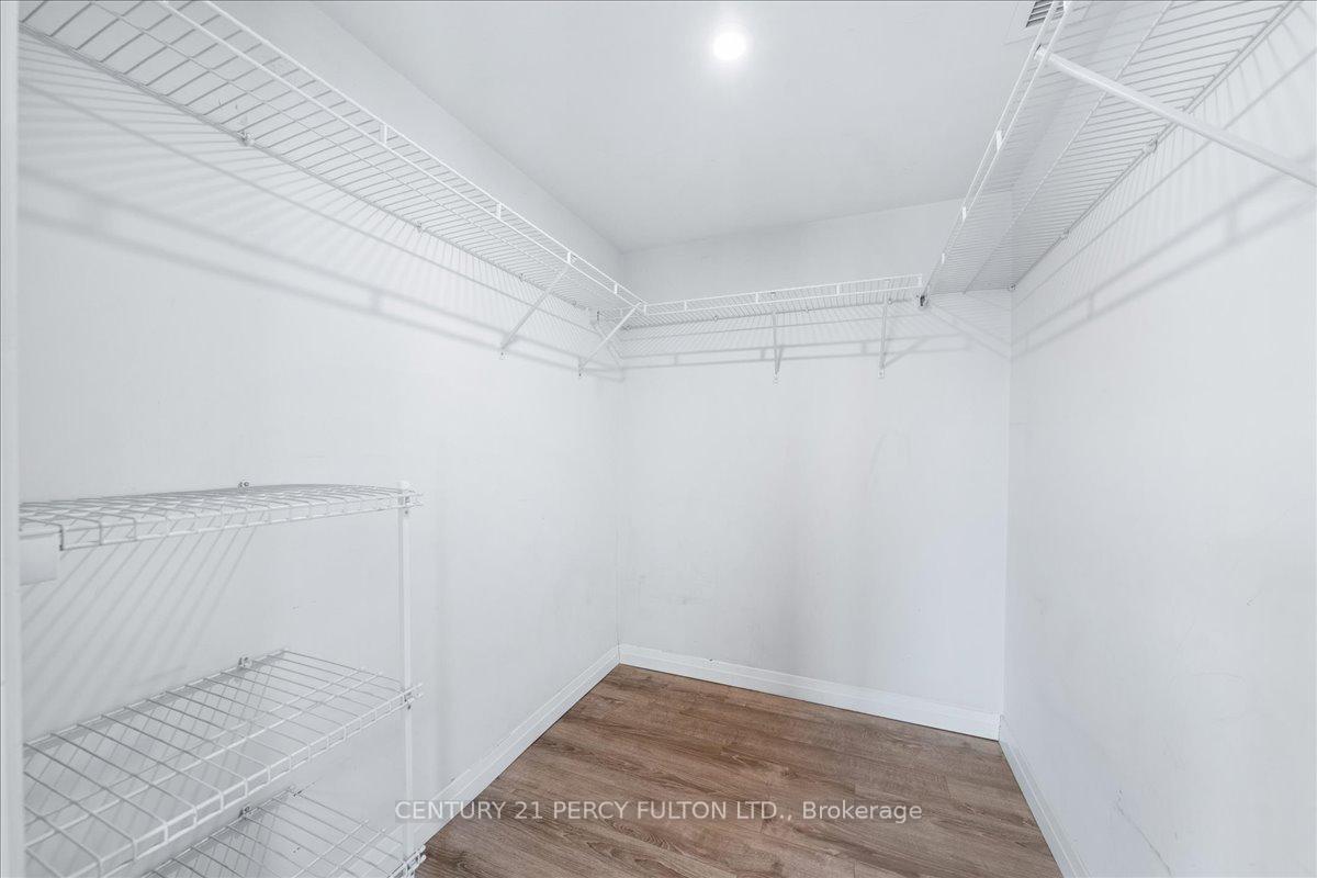 1 Bedroom Condo at 2150 Lawrence, Toronto For sale