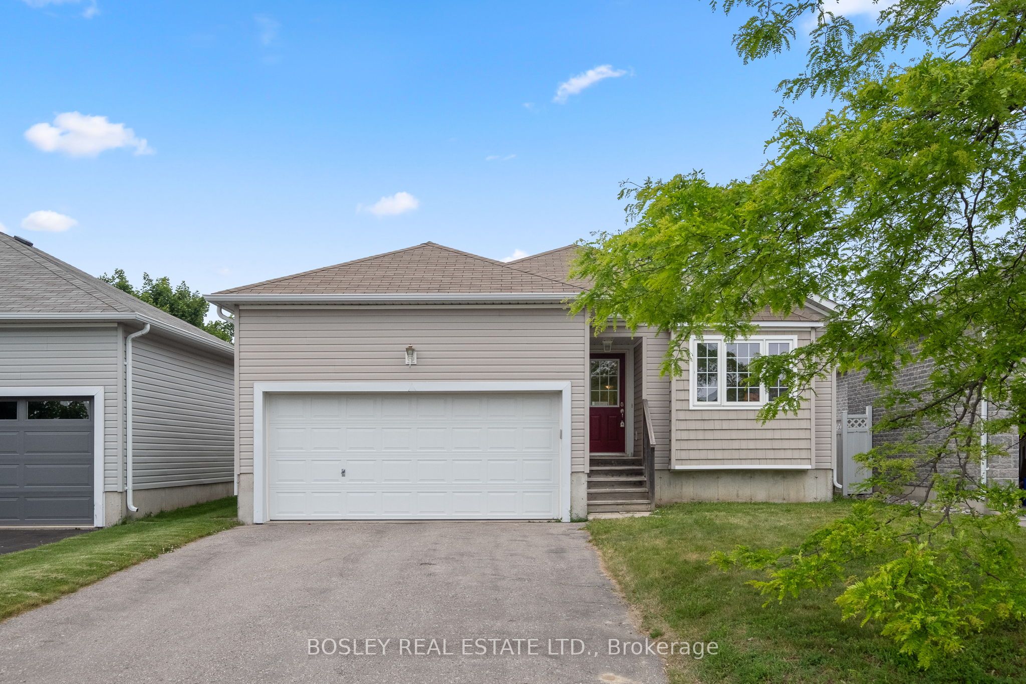 4 Austin Court