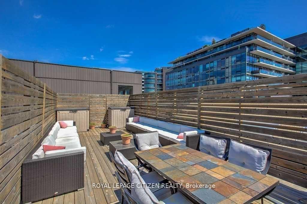 1 Bedroom Condo at 326 Carlaw, Toronto For sale