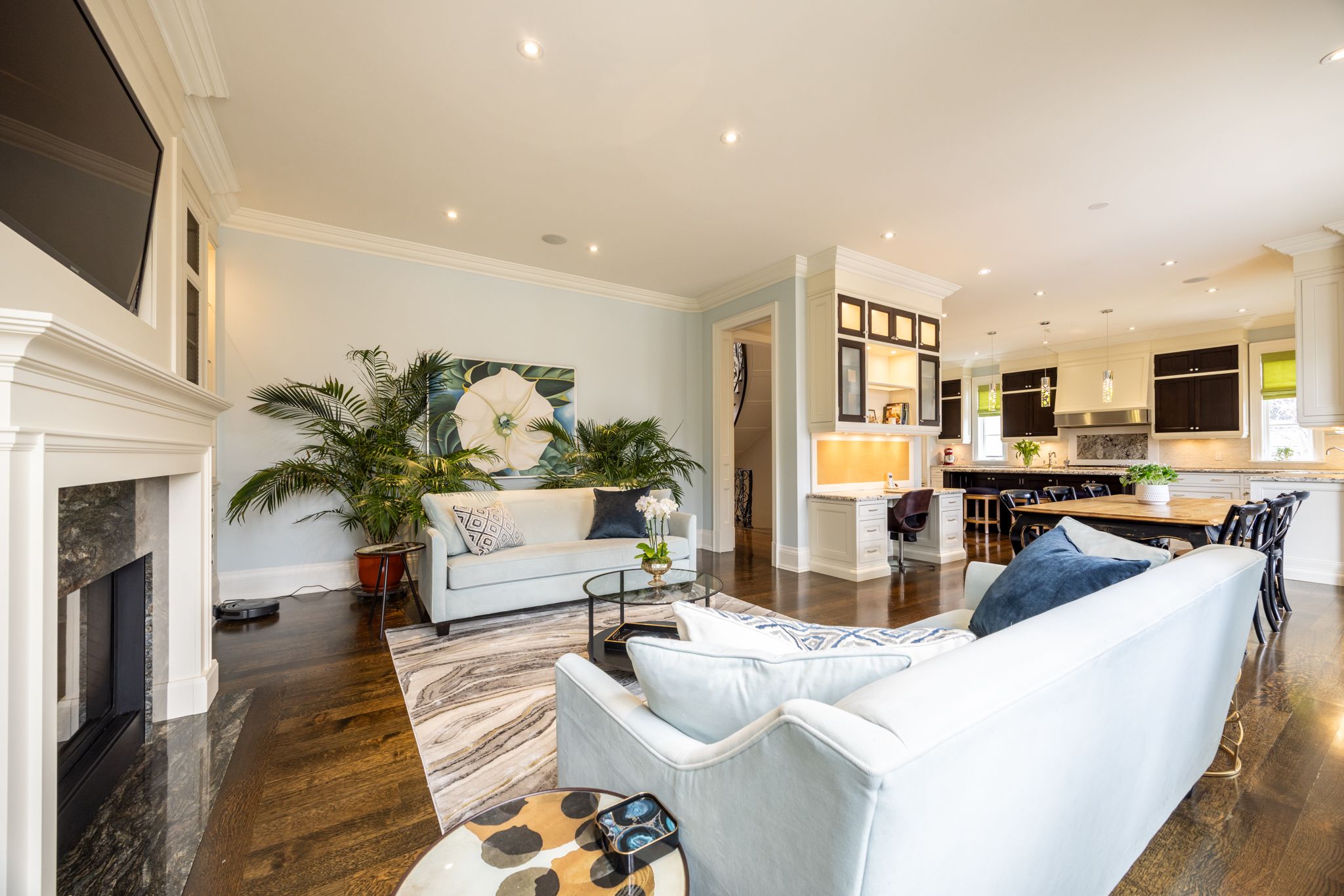 50 Lawrence Crescent