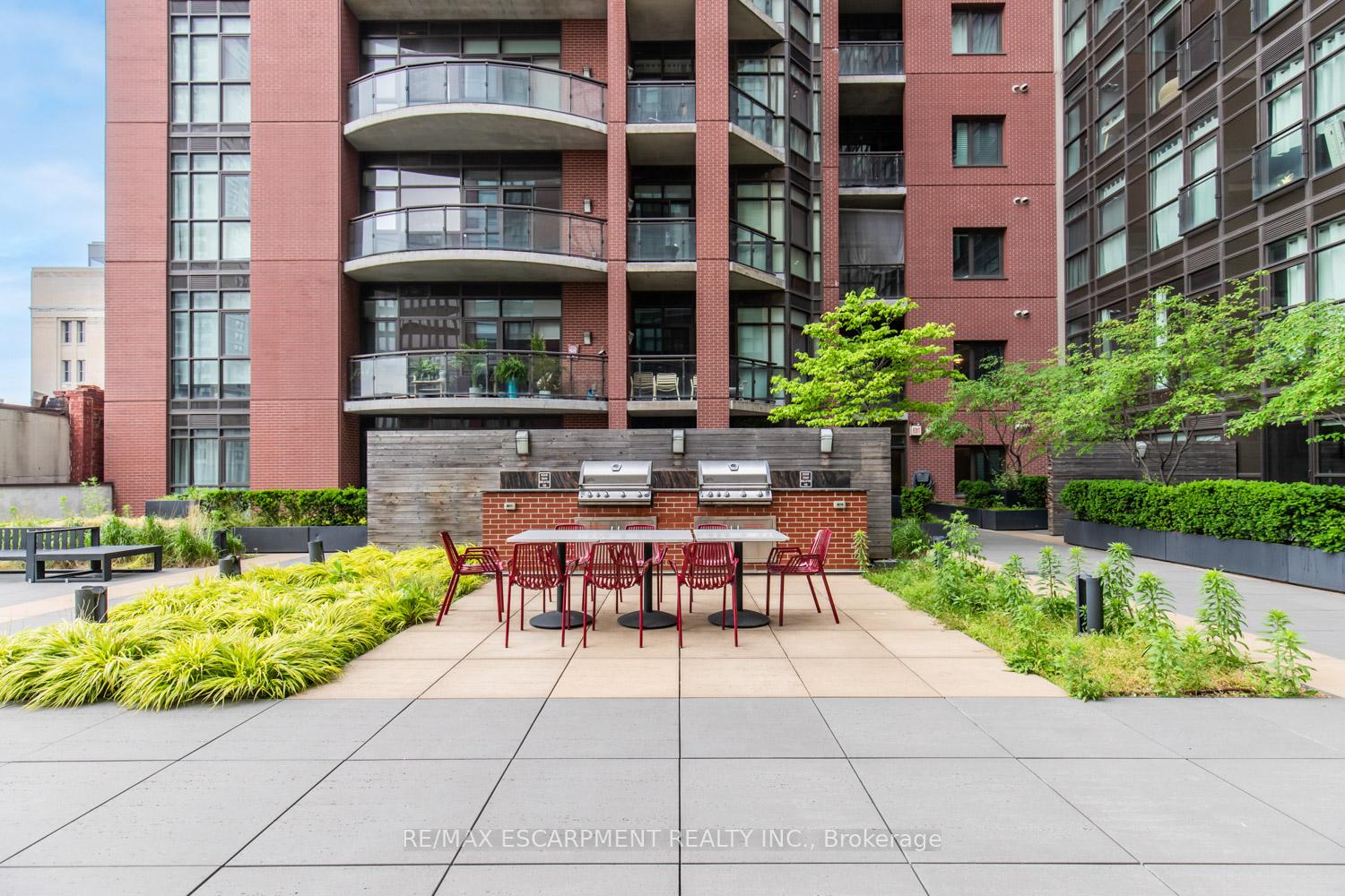 1 Bedroom Condo at 112 King,  Hamilton For sale
