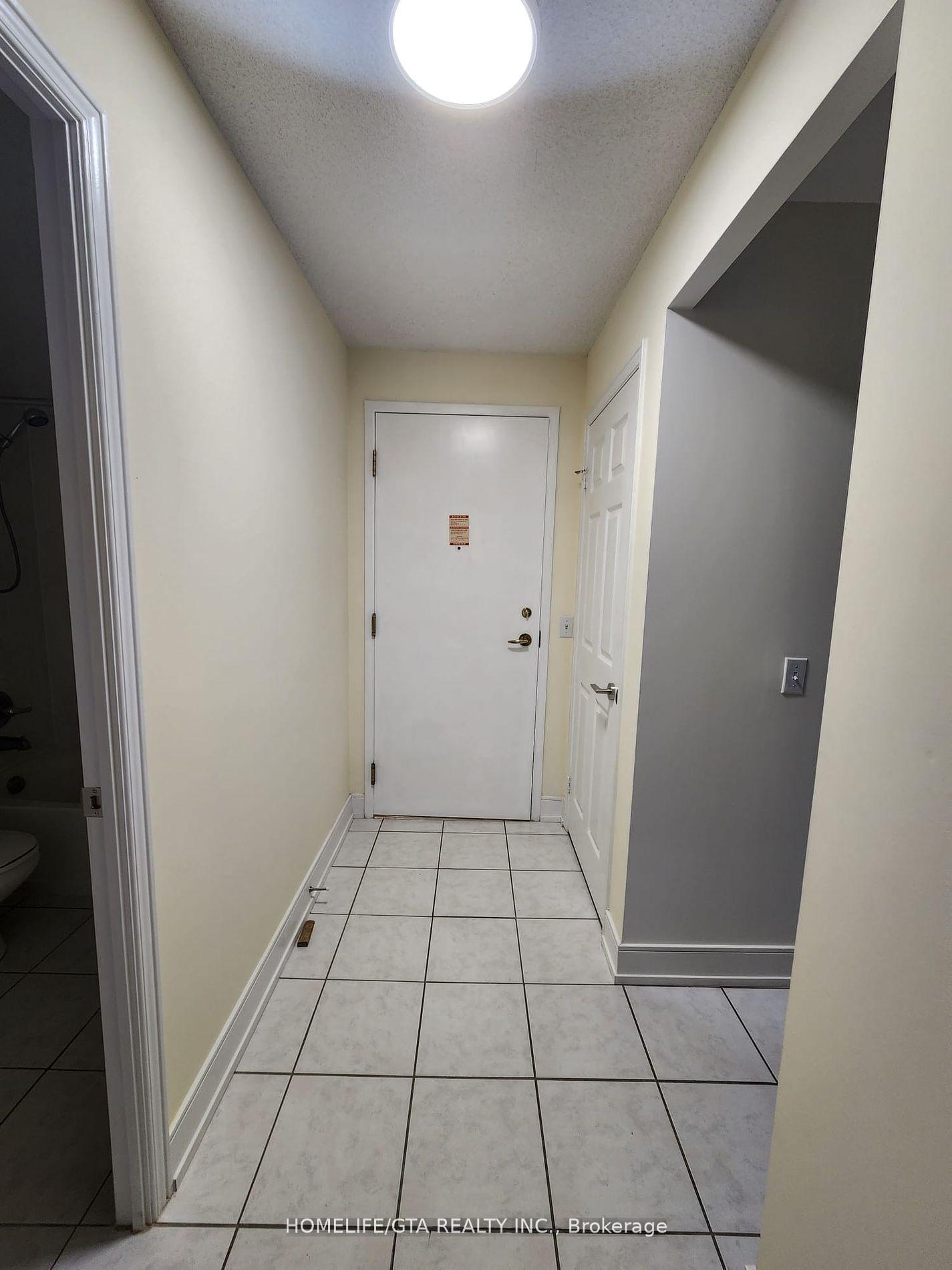 2 Bedrooms Condo at 2628 Mccowan, Toronto For sale