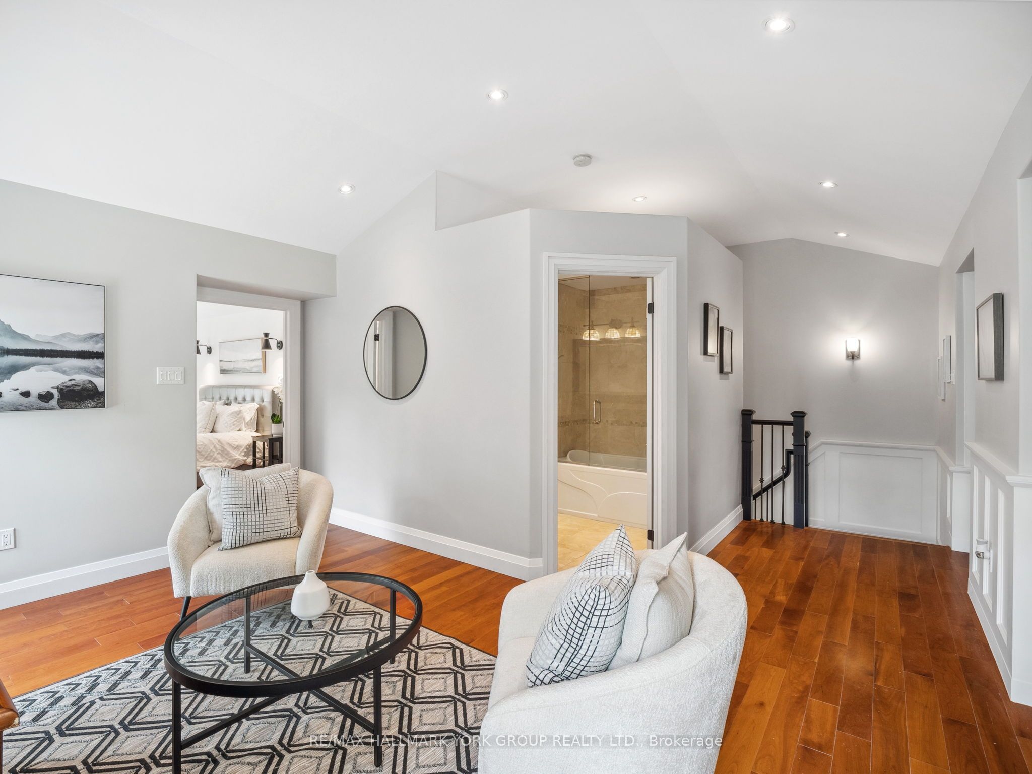 105 Duckworth Street