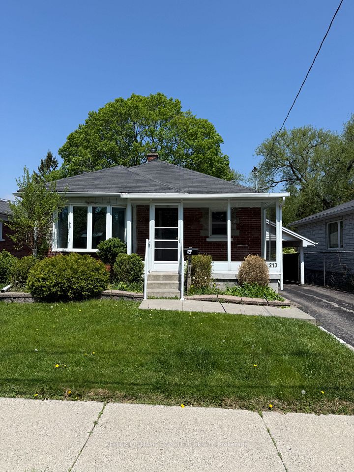 210 GREENWOOD Street
