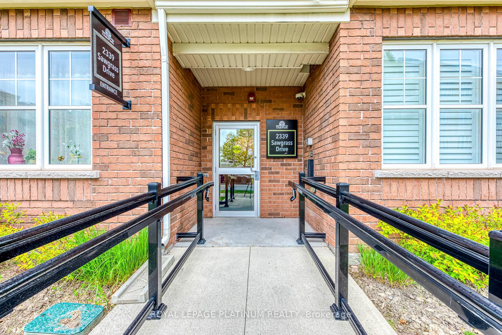 2 Bedrooms Condo at 2339 Sawgrass, Oakville For sale