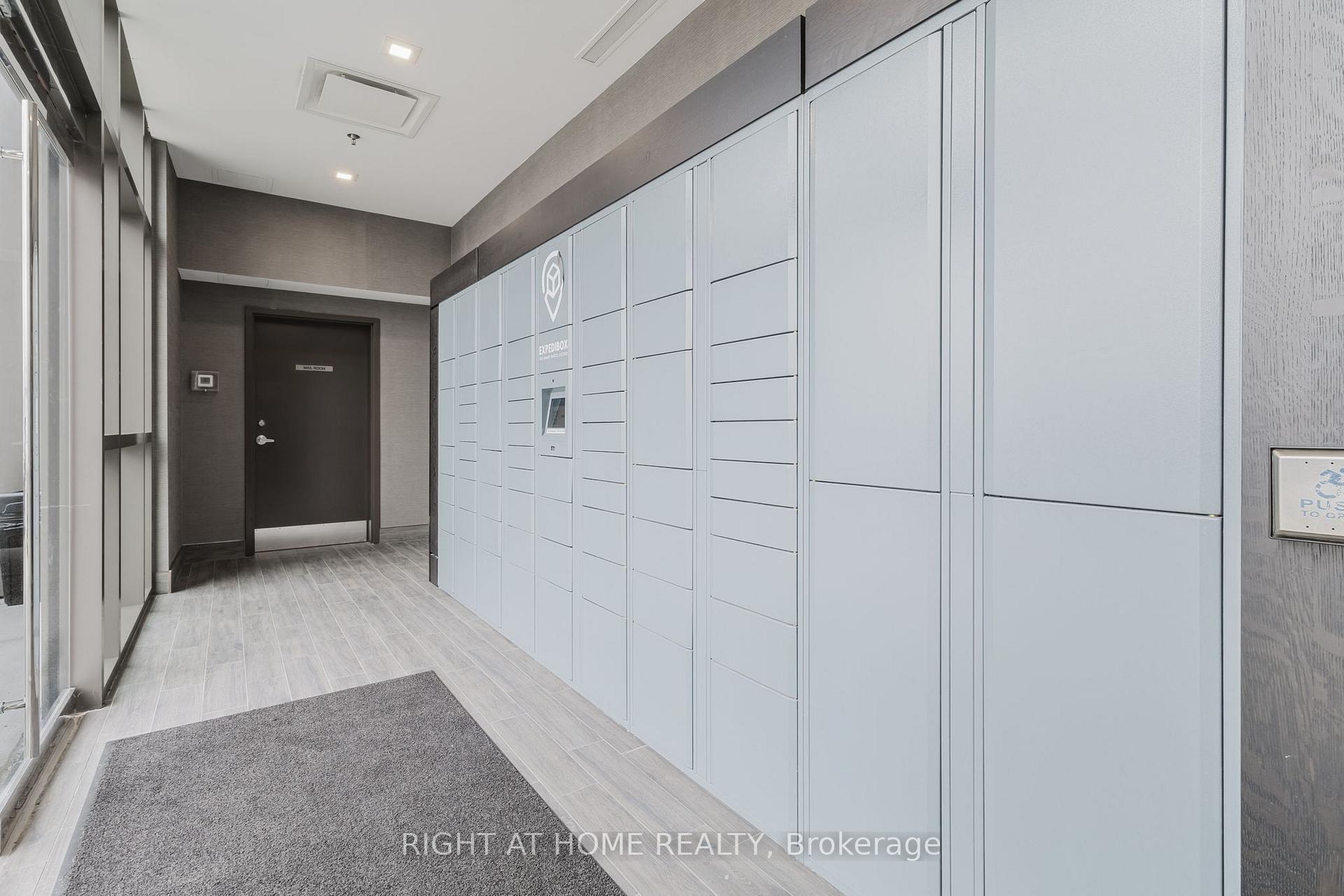 1 Bedroom Condo at 450 Dundas,  Hamilton For sale