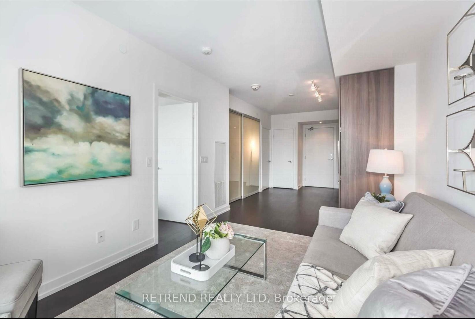 2 Bedrooms Condo at 85 Wood, Toronto For sale