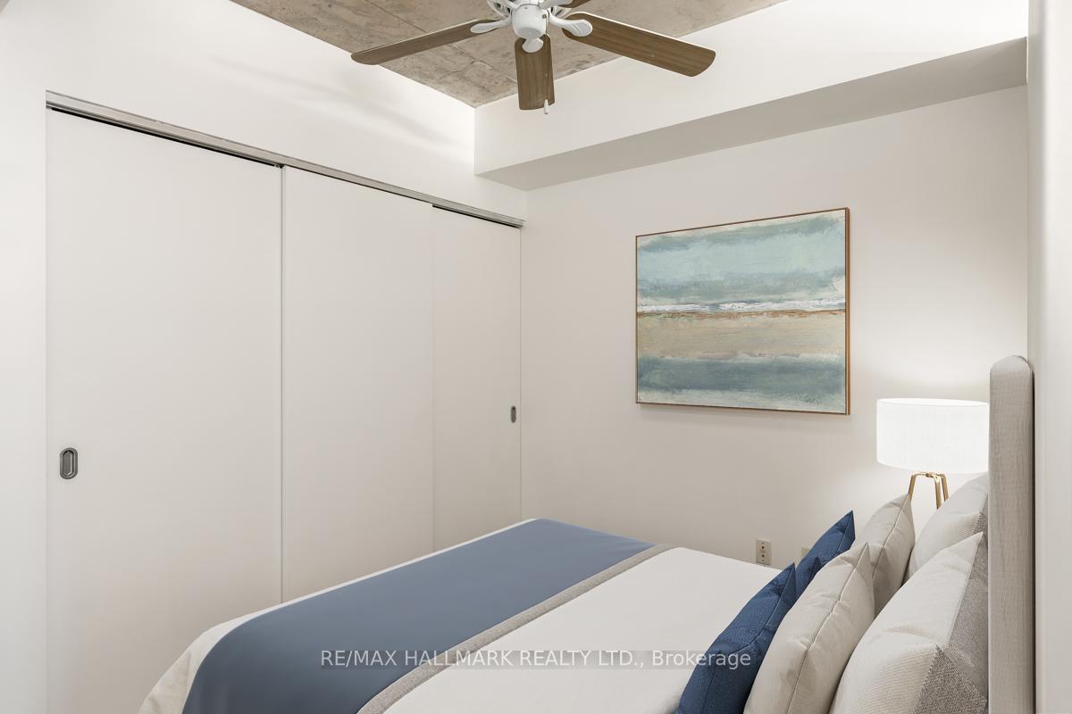 1 Bedroom Condo at 285 Mutual,  Toronto For sale