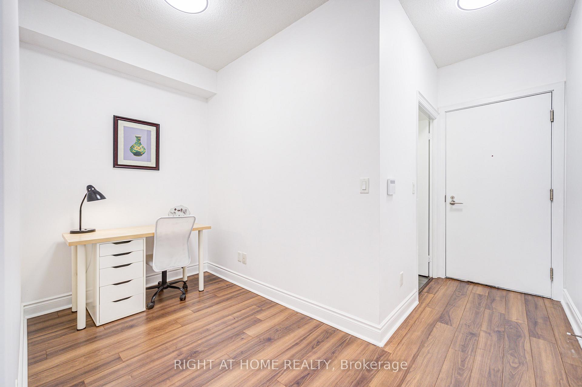 2 Bedrooms Condo at 28 Ted Rogers, Toronto For sale