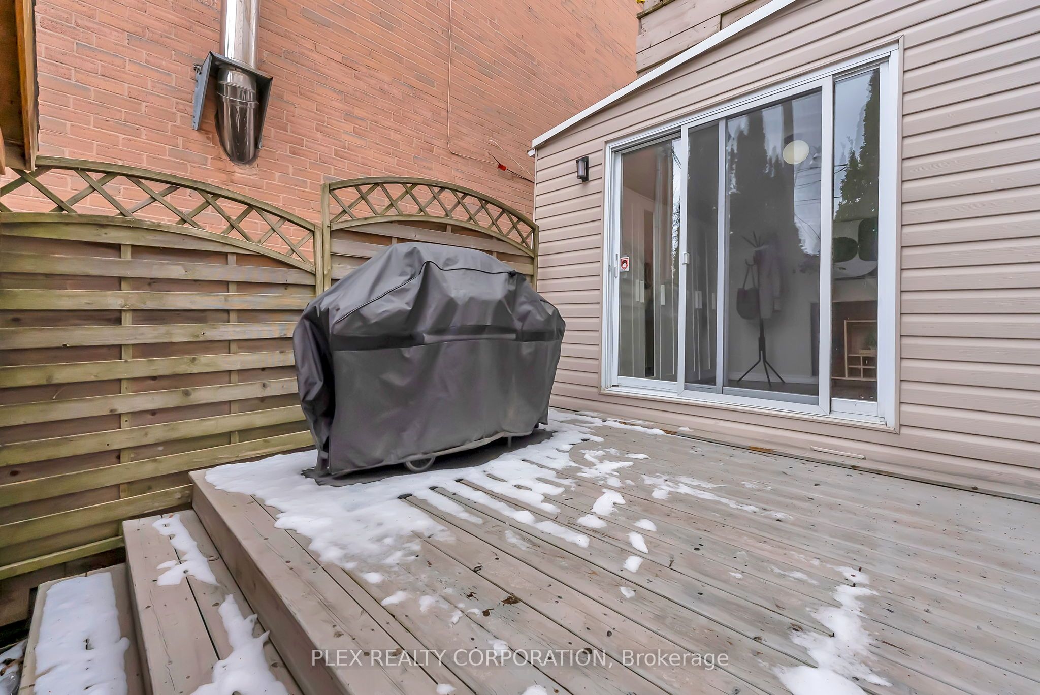 52 Poucher Street