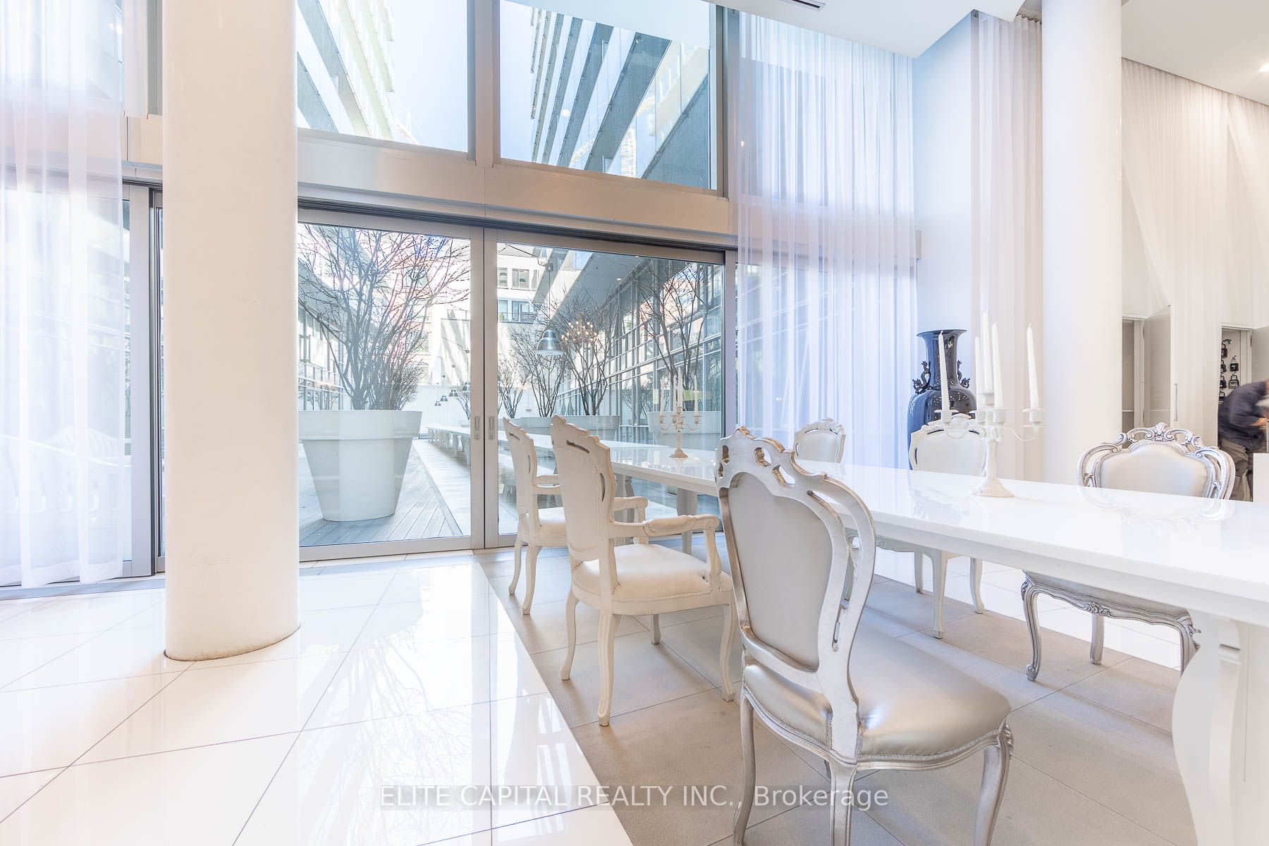 75 Portland Street, #510