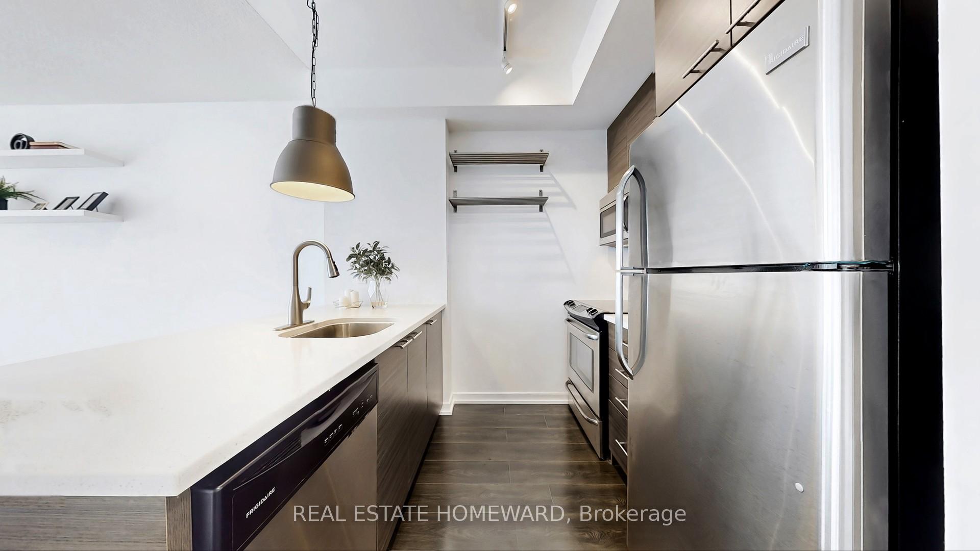 2 Bedrooms Condo at 66 Forest Manor, Toronto For sale