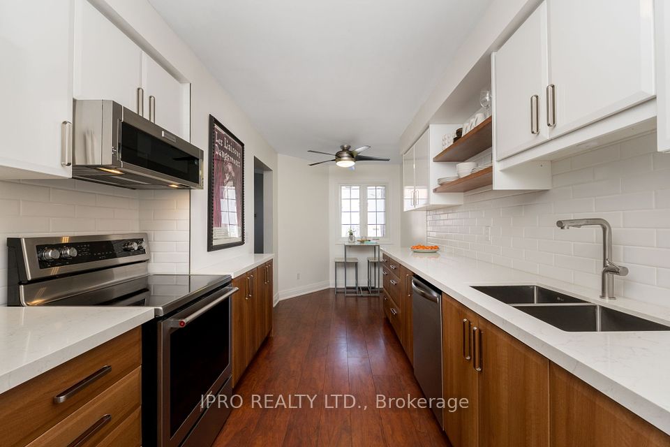 Kitchen 3