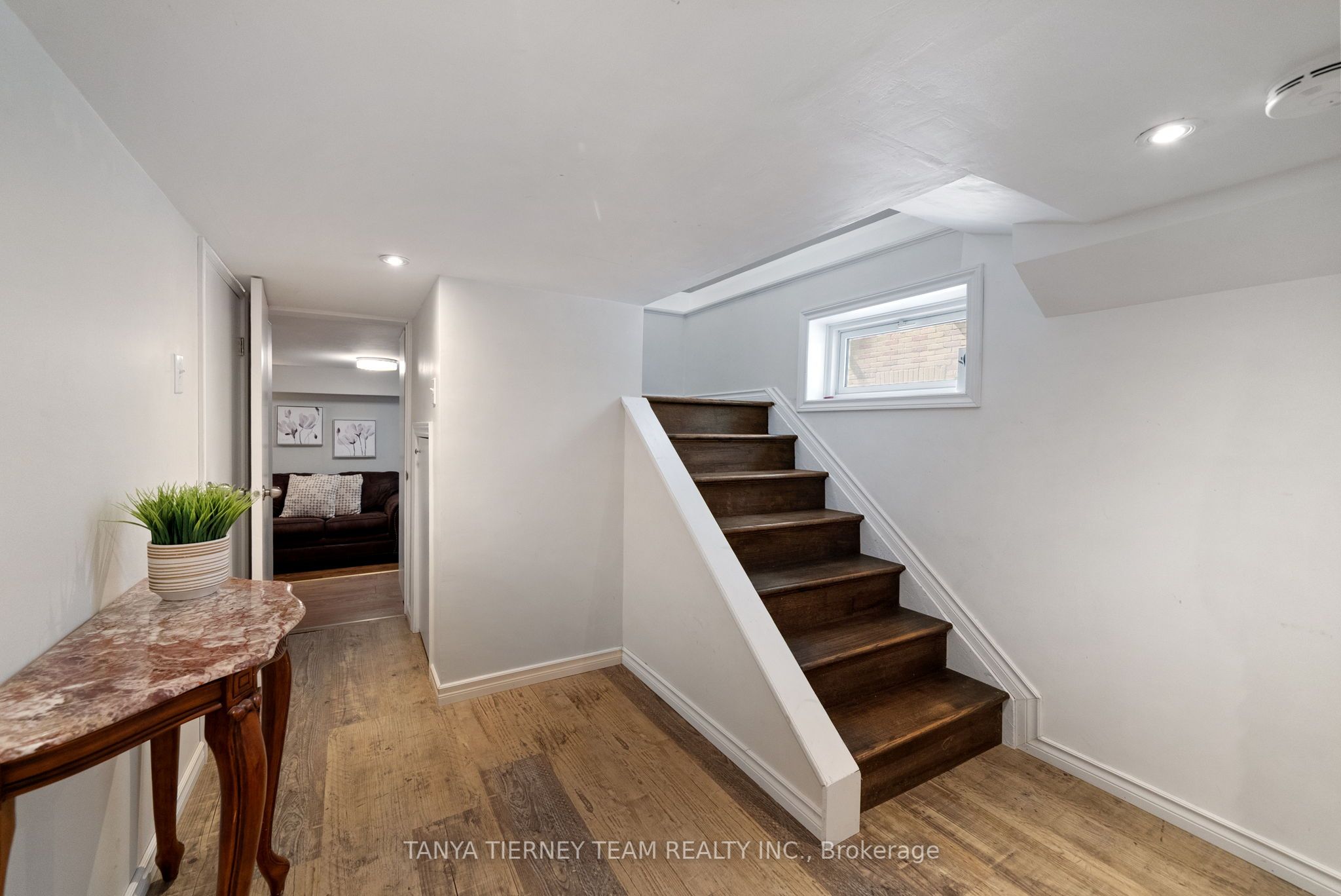 148 Warren Avenue