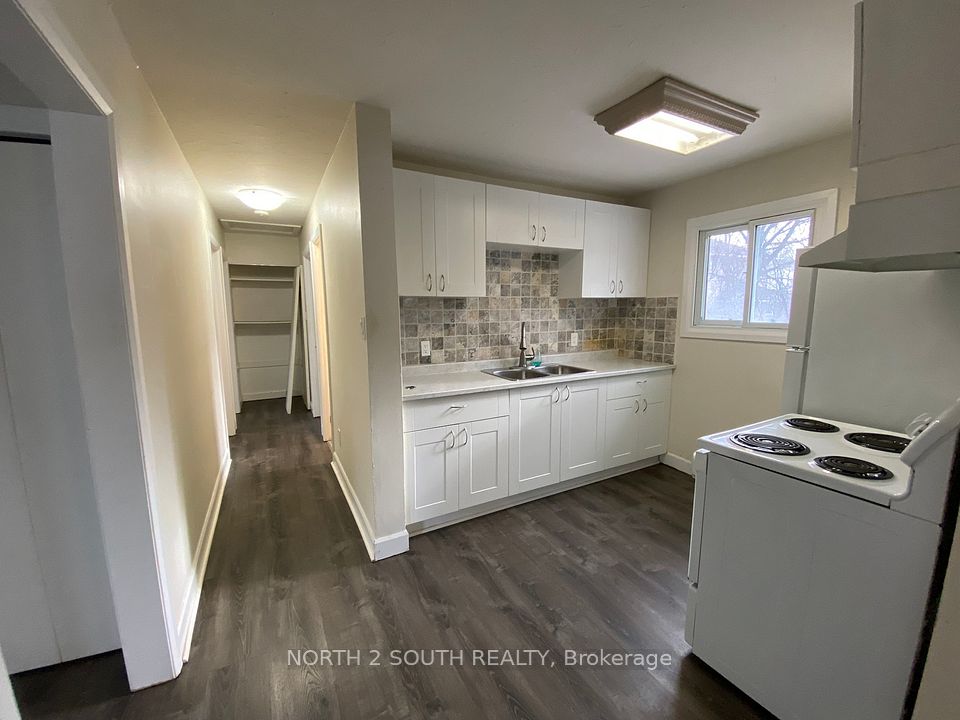 #Upper - 34 Greer Street, Kingston, ON K7K 2V9