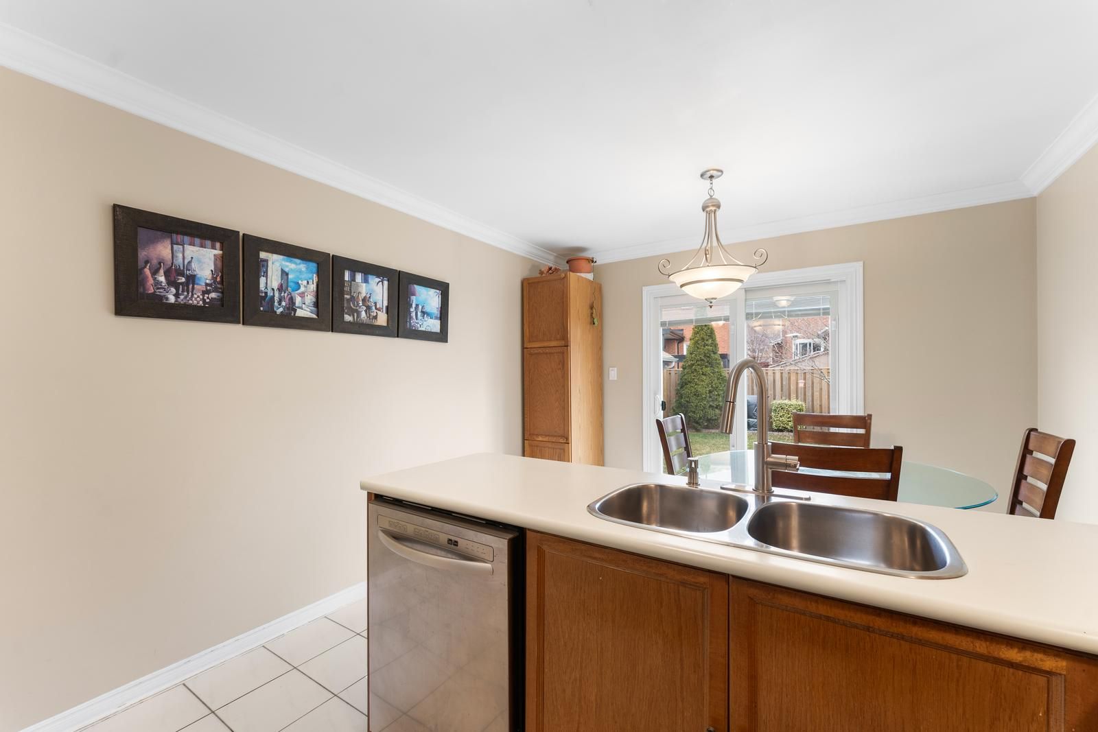 130 Pentland Crescent