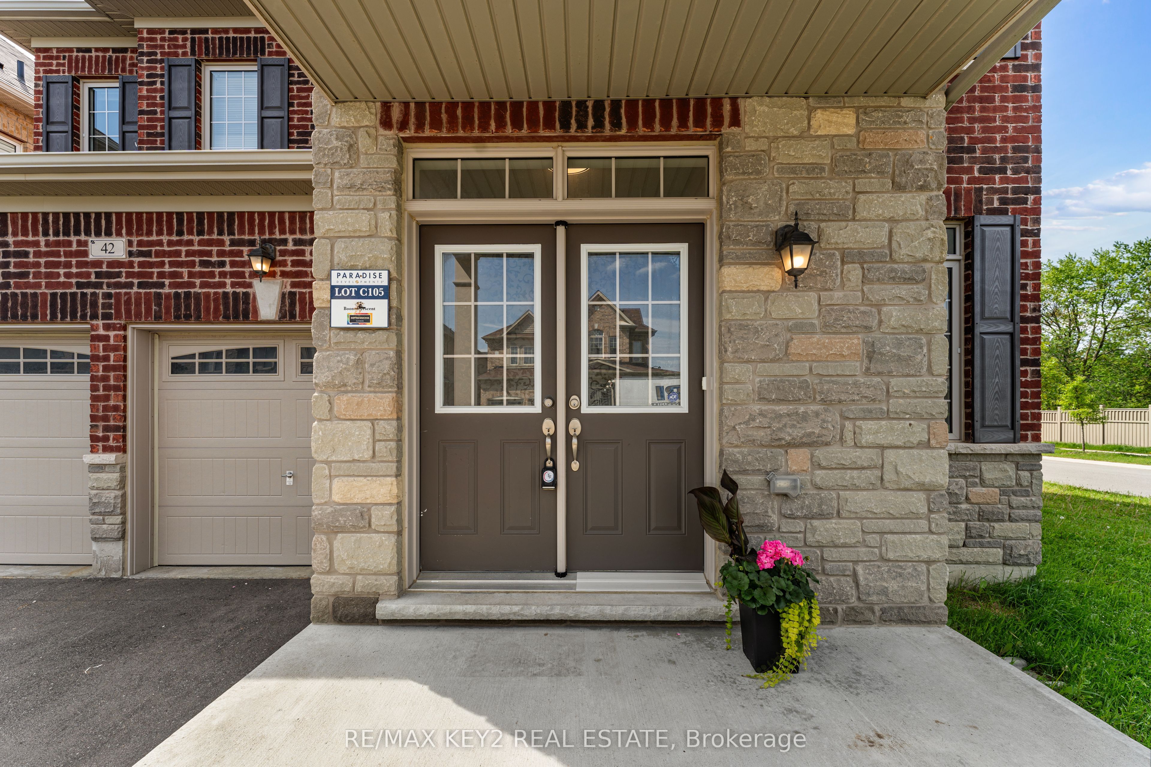 42 Boone Crescent