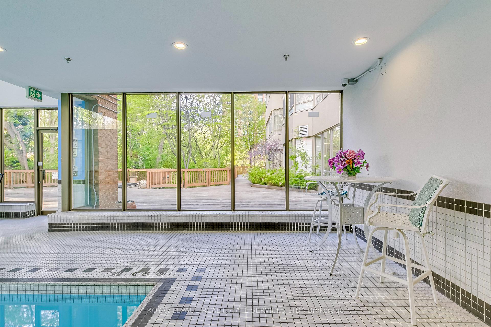 2 Bedrooms Condo at 3605 Kariya, Mississauga For sale