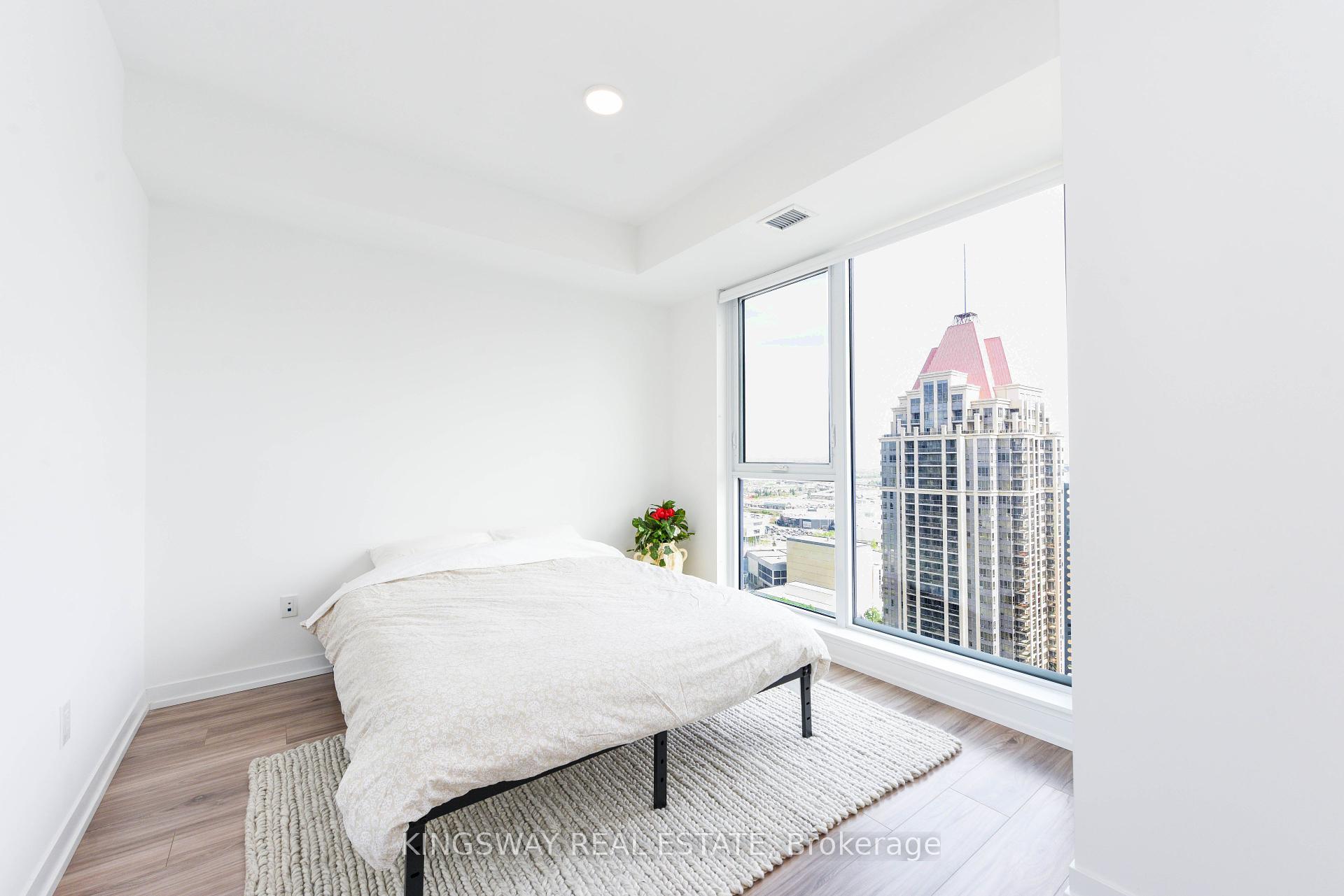 2 Bedrooms Condo at 4065 Confederation, Mississauga For sale