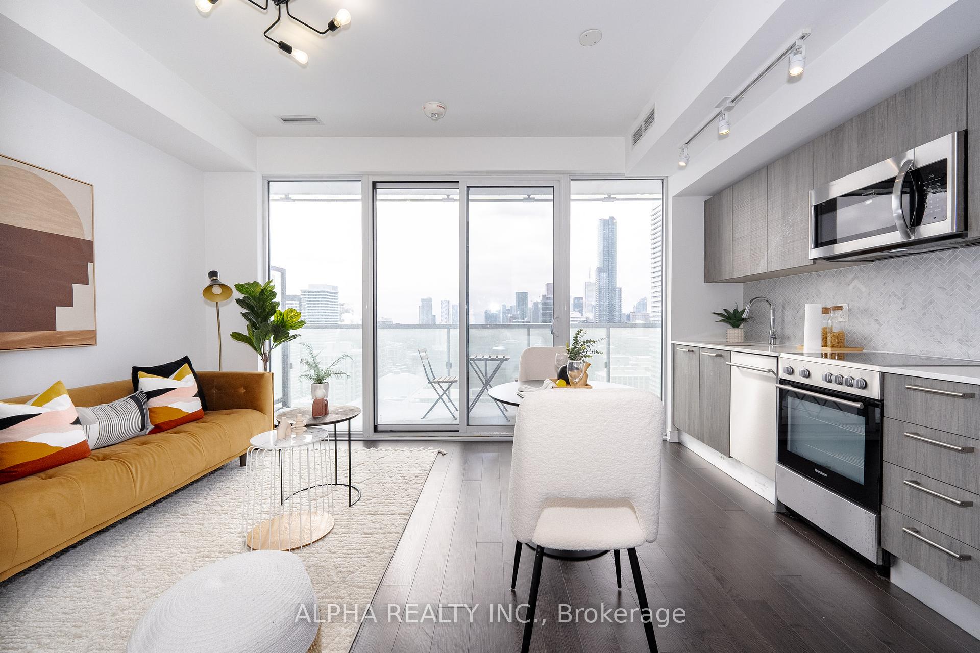 1 Bedroom Condo at 28 Wellesley,  Toronto For sale