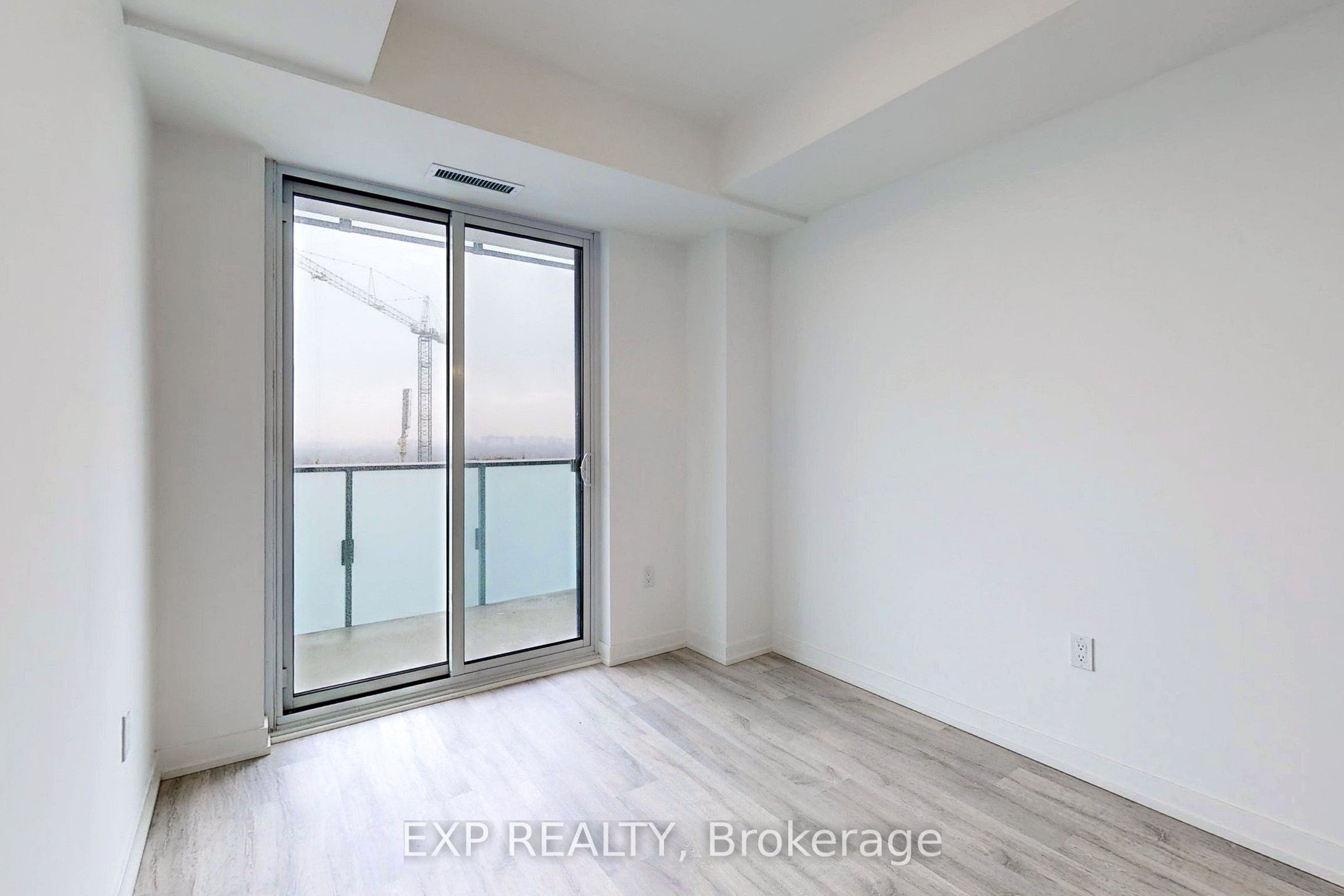 7 Golden Lion Hts Avenue, #1409