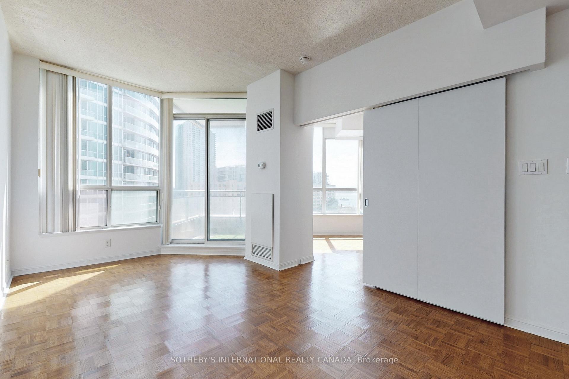1 Bedroom Condo at 228 Queens, Toronto For sale