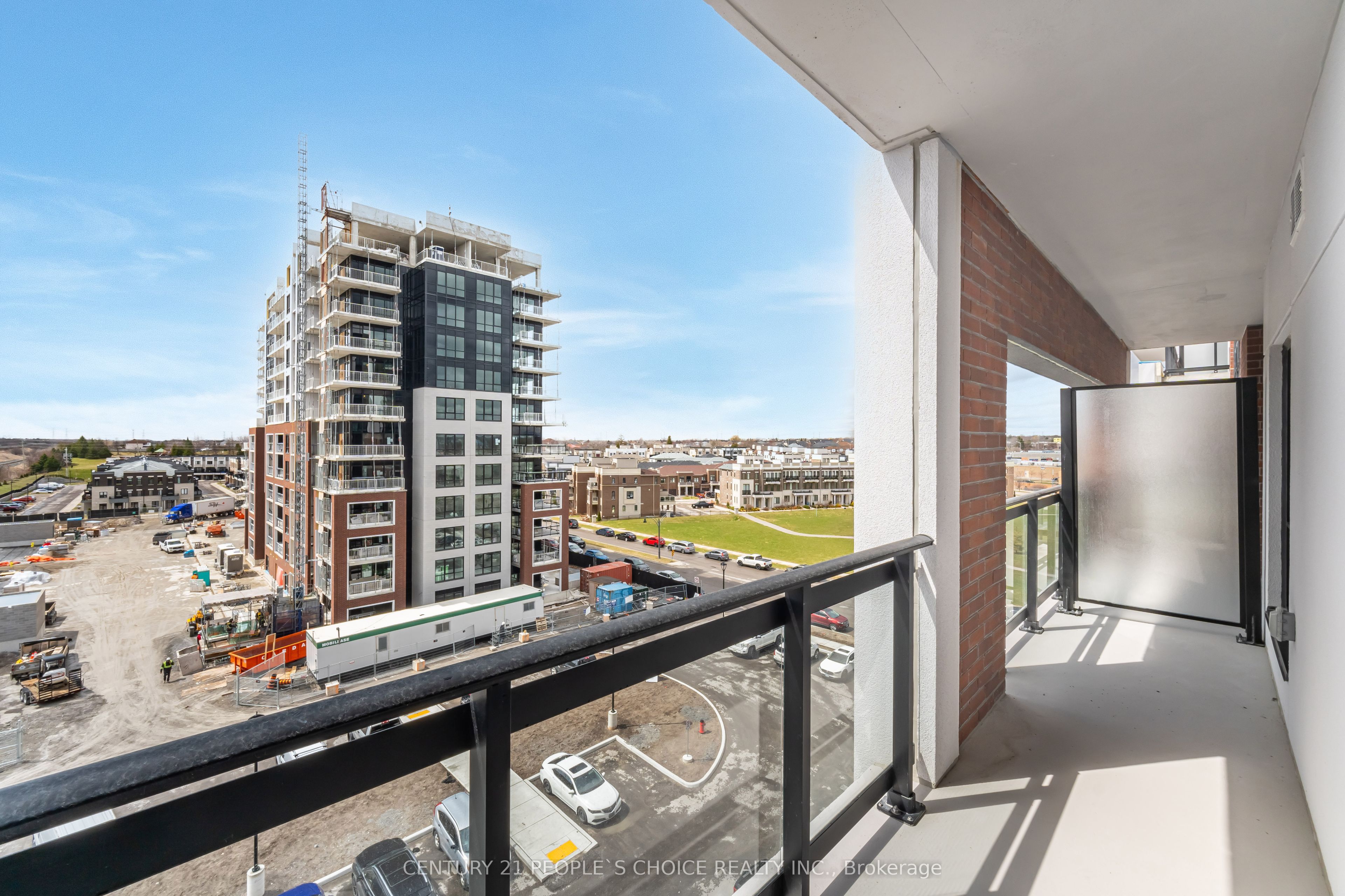 55 Clarington Boulevard, #601