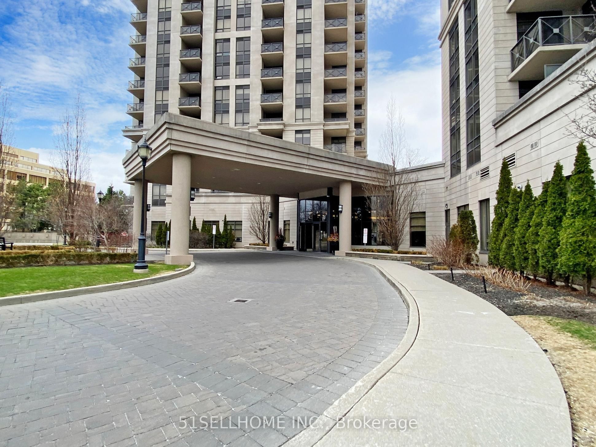 133 Wynford Drive, #1008