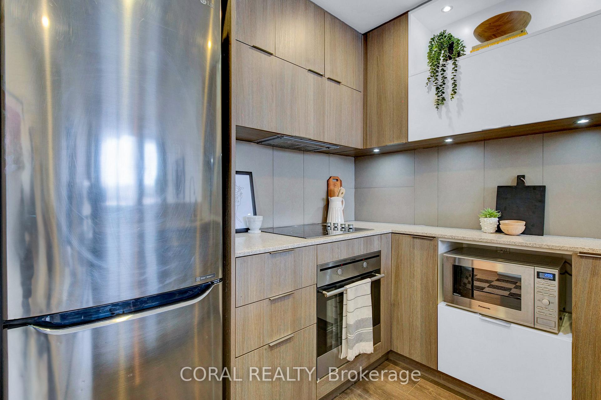 2 Bedrooms Condo at 170 Sumach, Toronto For sale