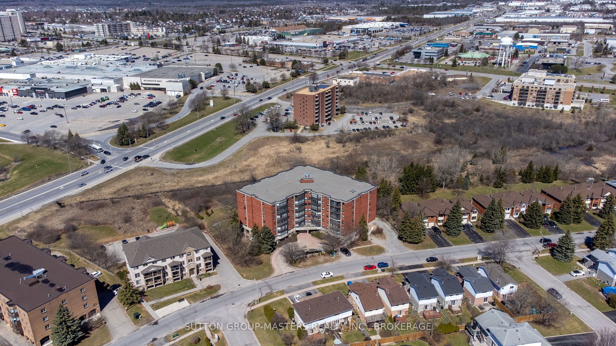 #402 - 675 Davis Drive, Kingston, ON K7M 8L5
