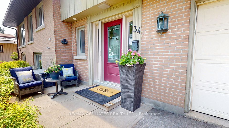 34 Riverview Drive, Brockville, ON K6V 2Y6