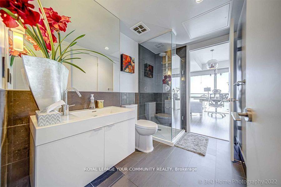 2 Bedrooms Condo at 70 Distillery, Toronto For sale