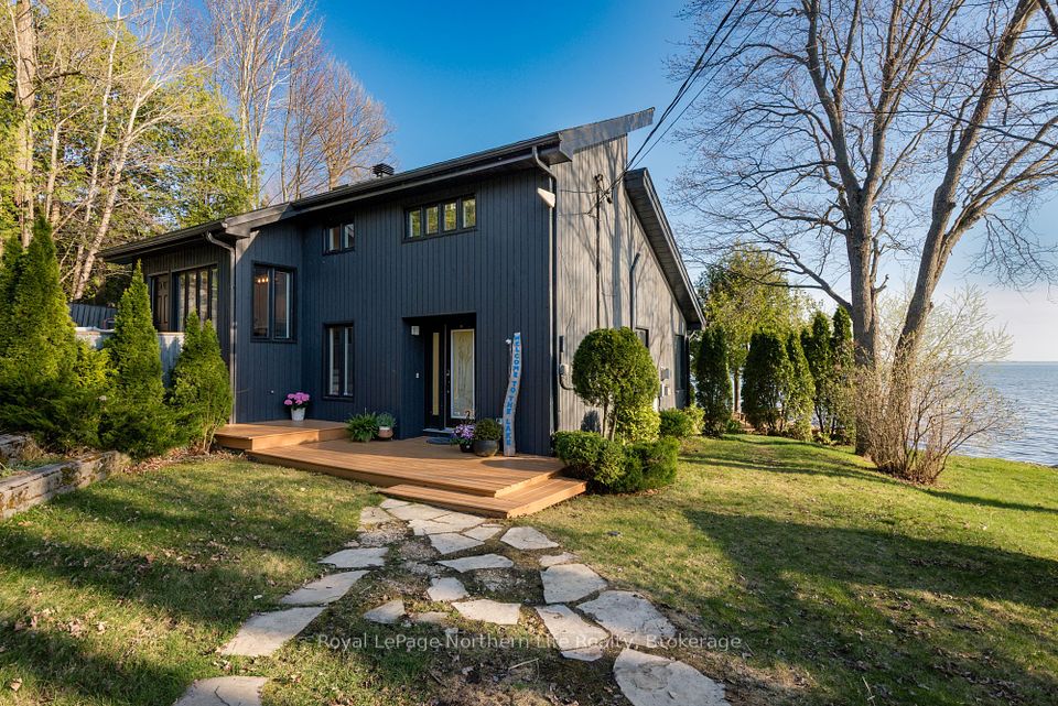 298 Pierre Road, West Nipissing, ON P2B 2W8