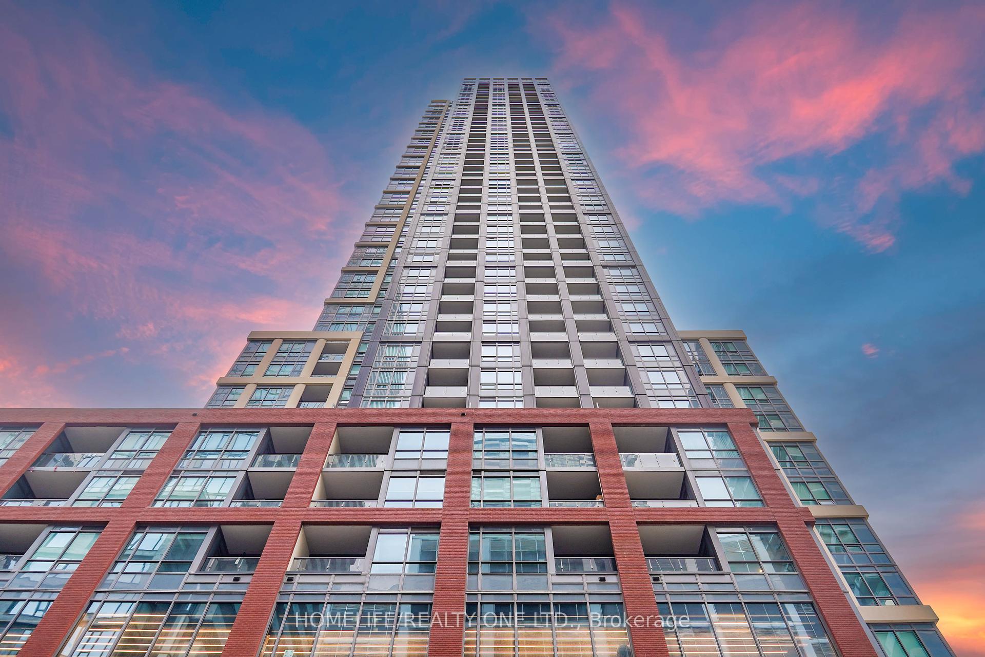 1 Bedroom Condo at 108 Peter, Toronto For sale