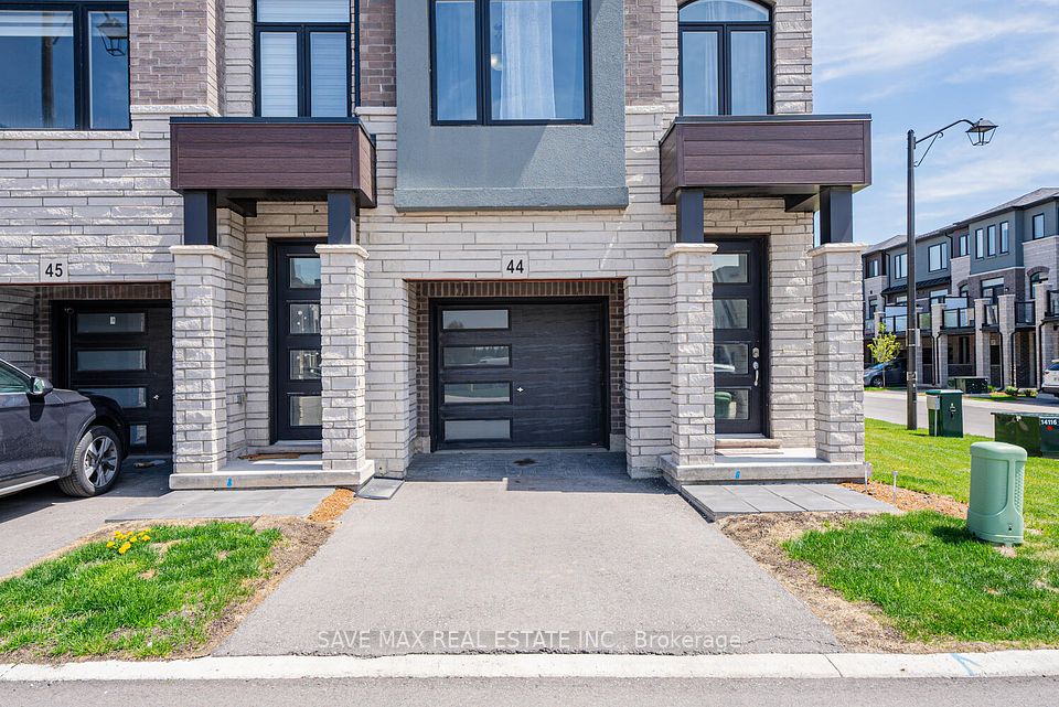 #44 - 290 Equestrian Way, Cambridge, ON N3H 4R6
