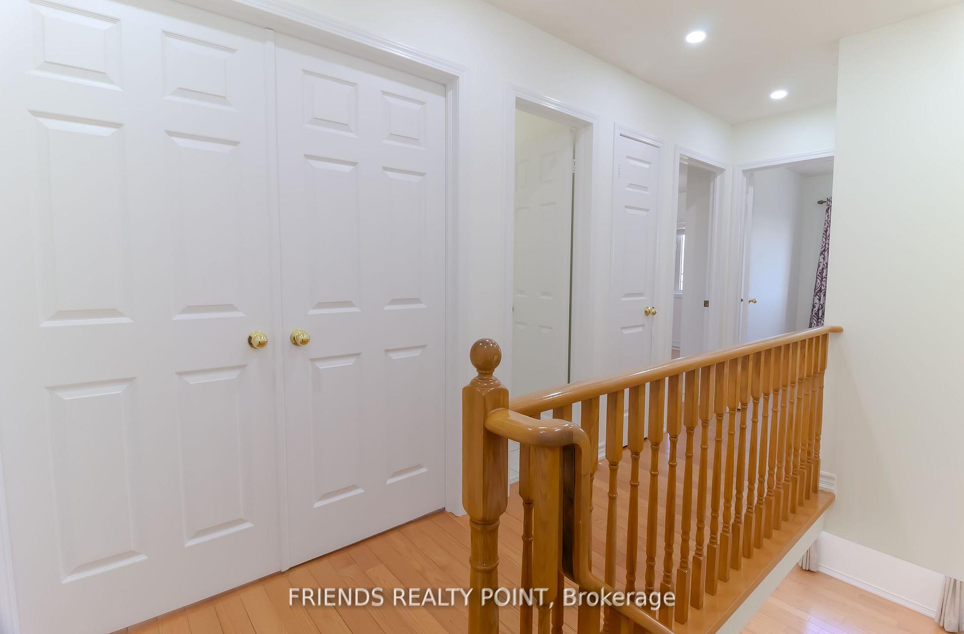 4 Bedrooms Condo at 1075 Ellesmere, Toronto For sale