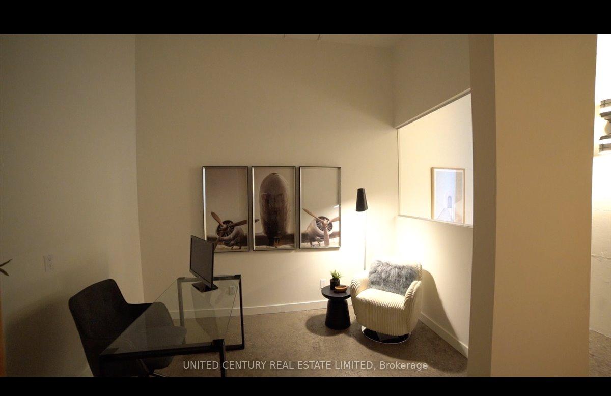3 Bedrooms Condo at 155 Dalhousie,  Toronto For sale