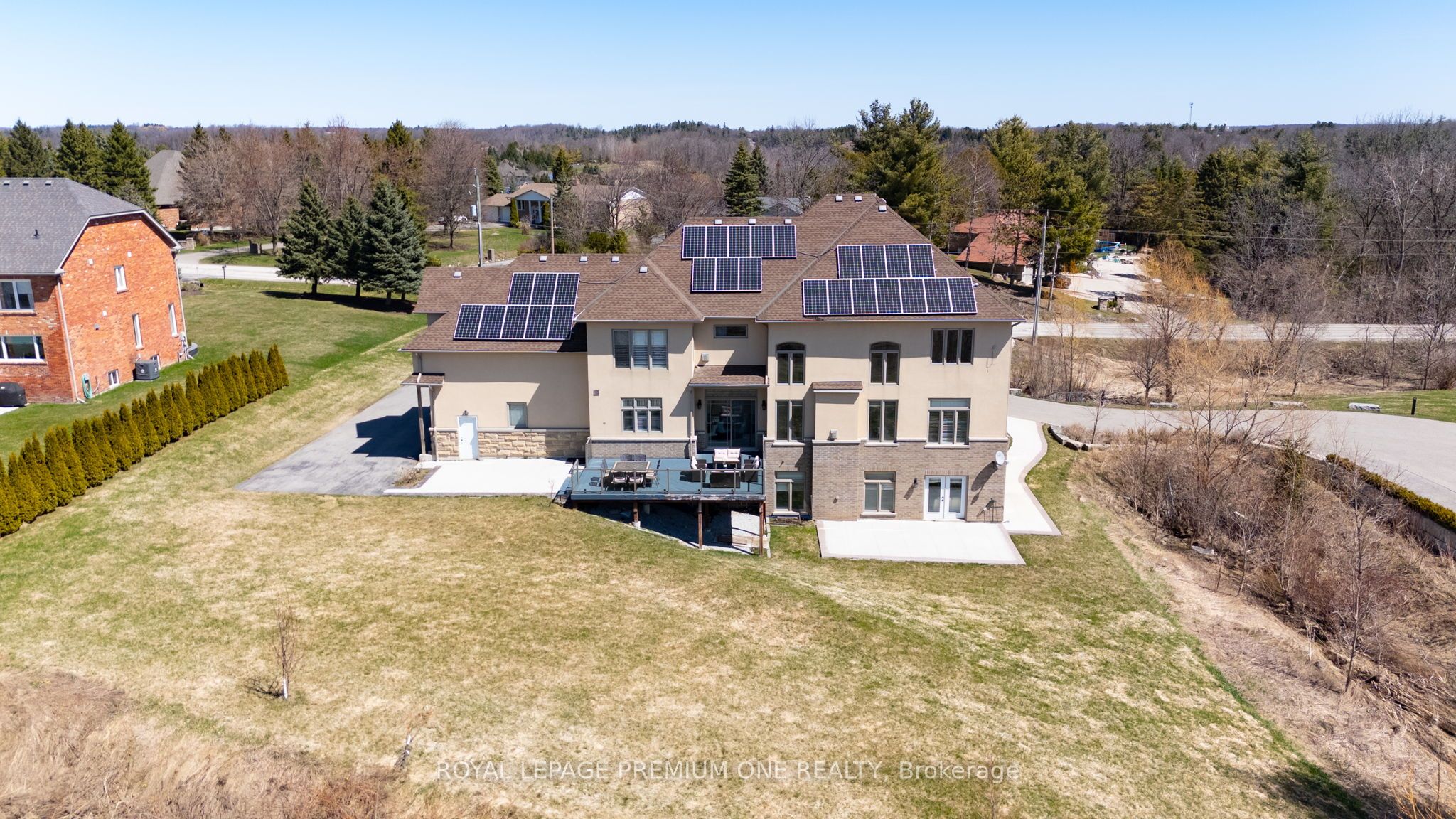 162 Confederation Street, Halton Hills, ON L7G 4S8