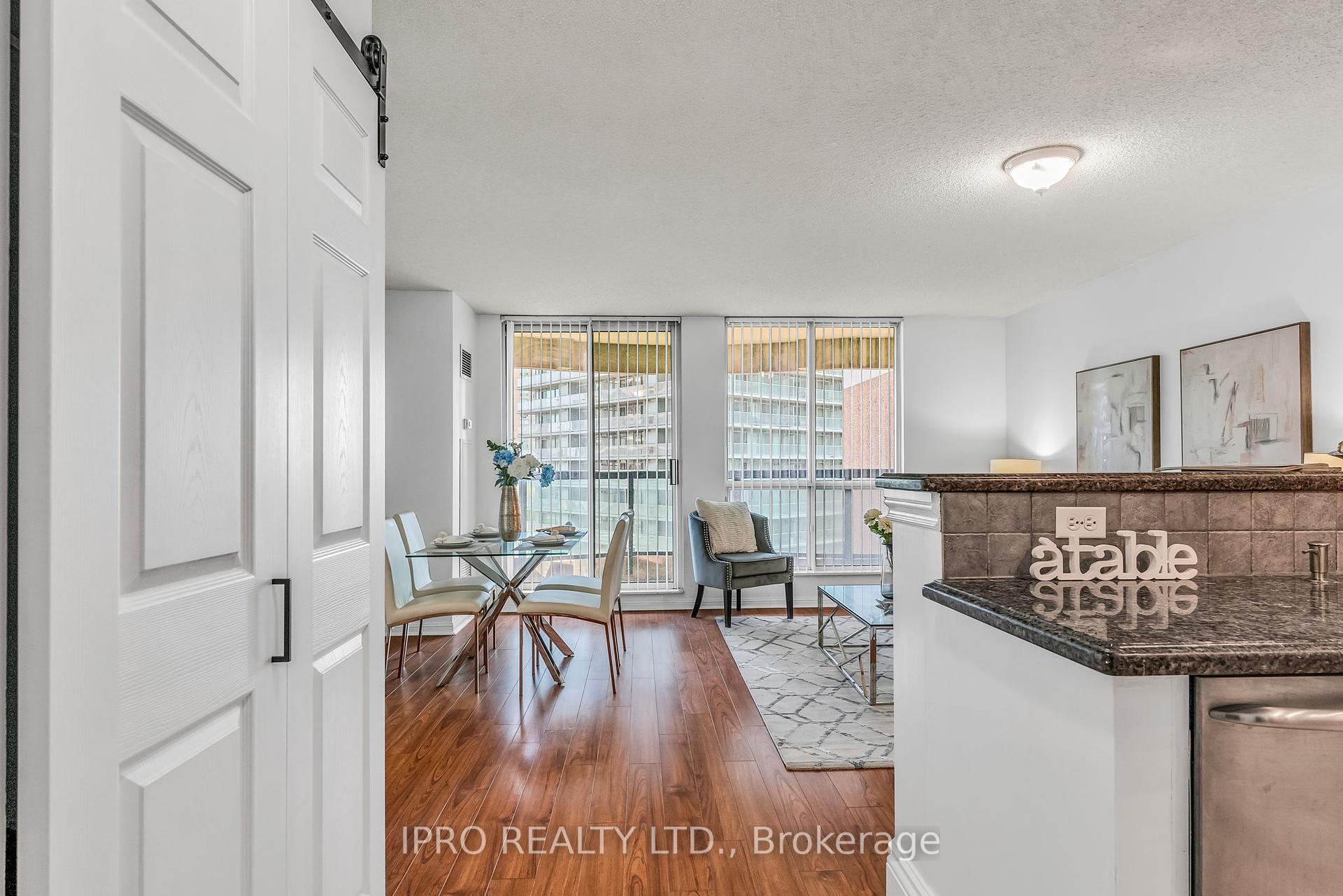 3 Bedrooms Condo at 23 Lorraine, Toronto For sale