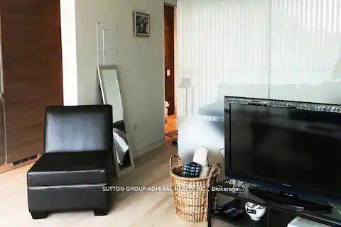 1 Bedroom Condo at 629 King, Toronto For sale