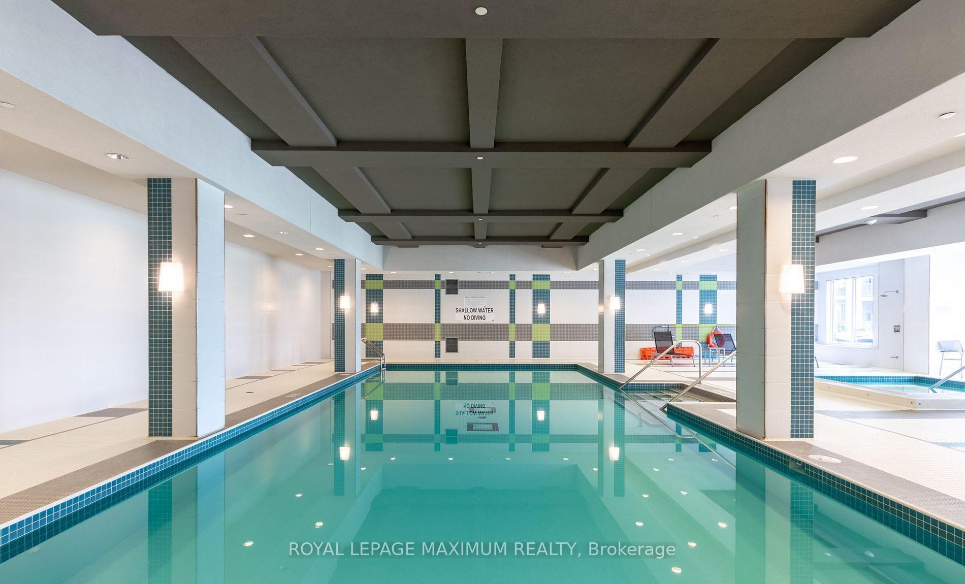 3 Bedrooms Condo at 3700 Highway 7, Vaughan For sale