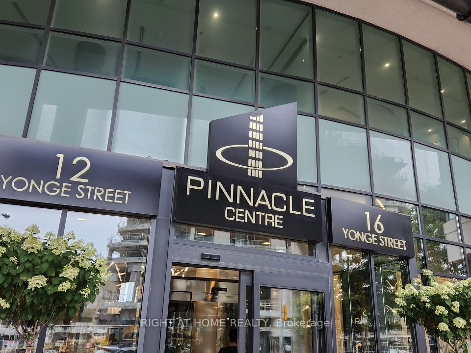 16 Yonge