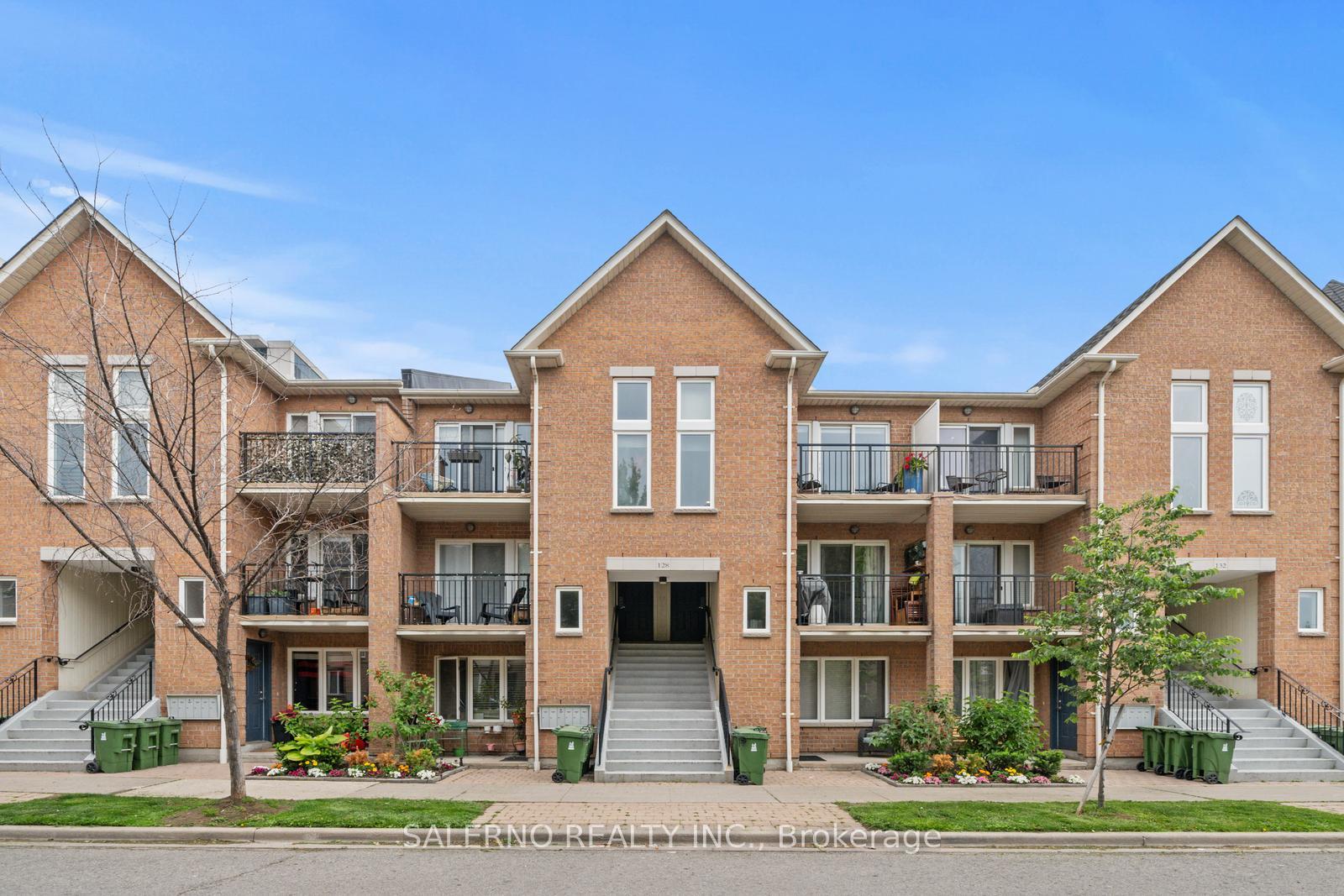 3 Bedrooms Condo at 128 Aerodrome, Toronto For sale