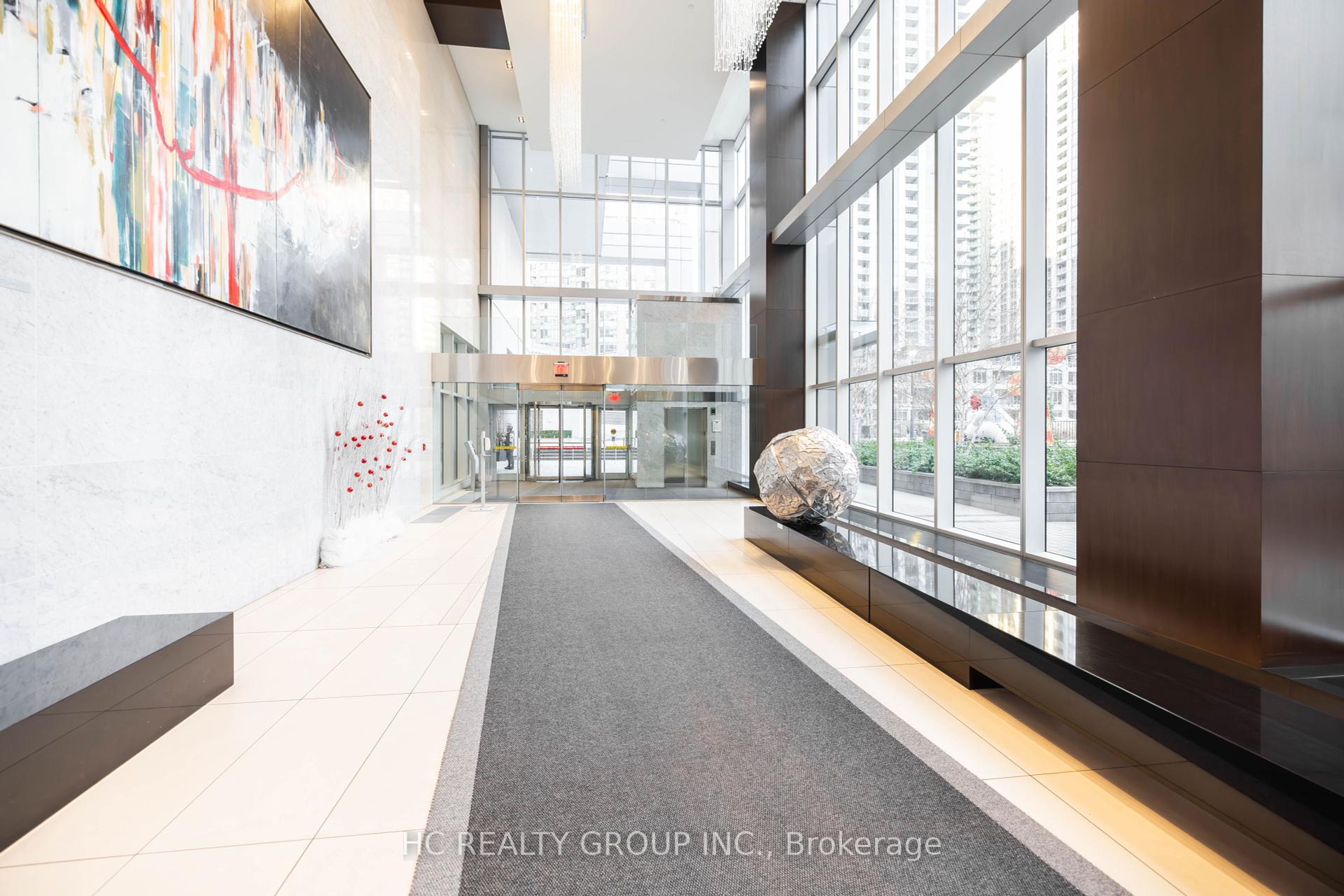 1 Bedroom Condo at 386 Yonge, Toronto For sale