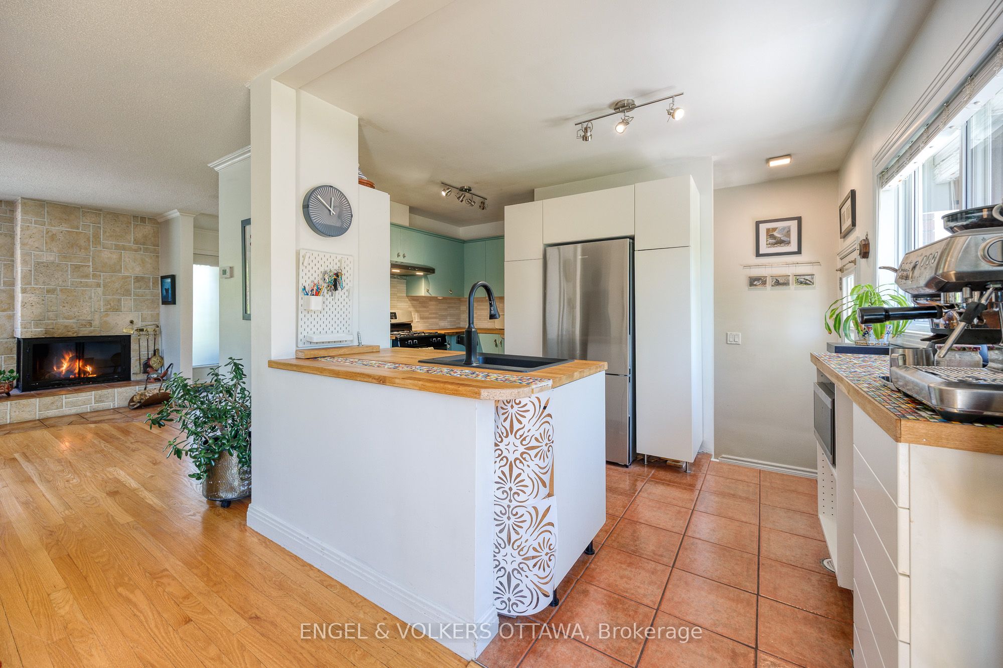 190 Crestview Road