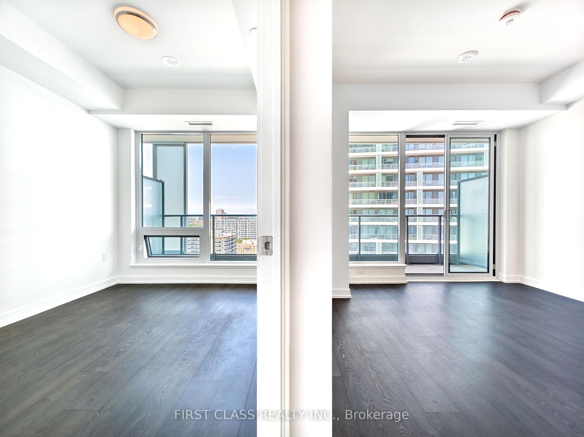 2 Bedrooms Condo at 8 Olympic Garden, Toronto For sale