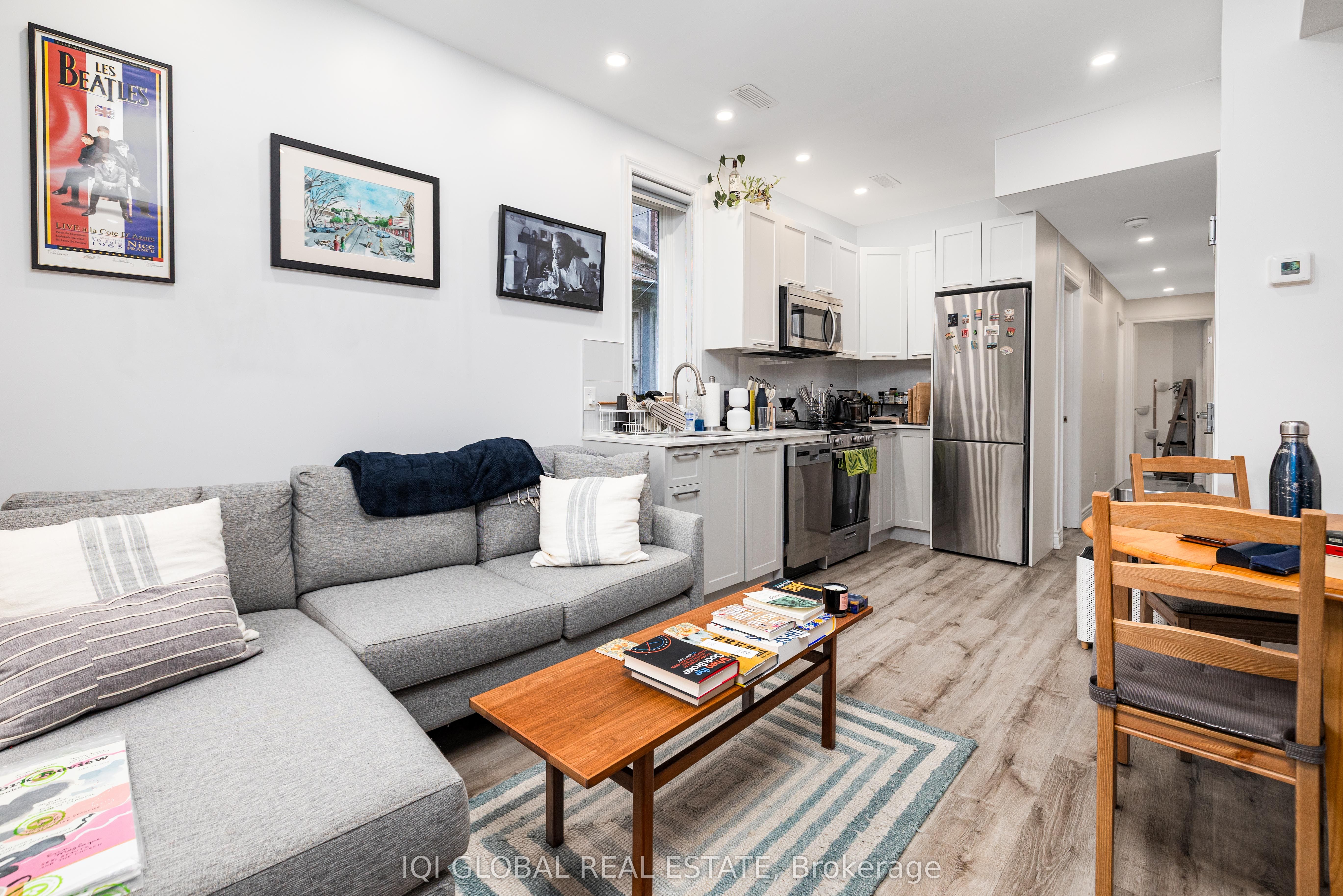 12 Rusholme Park Crescent, #Main